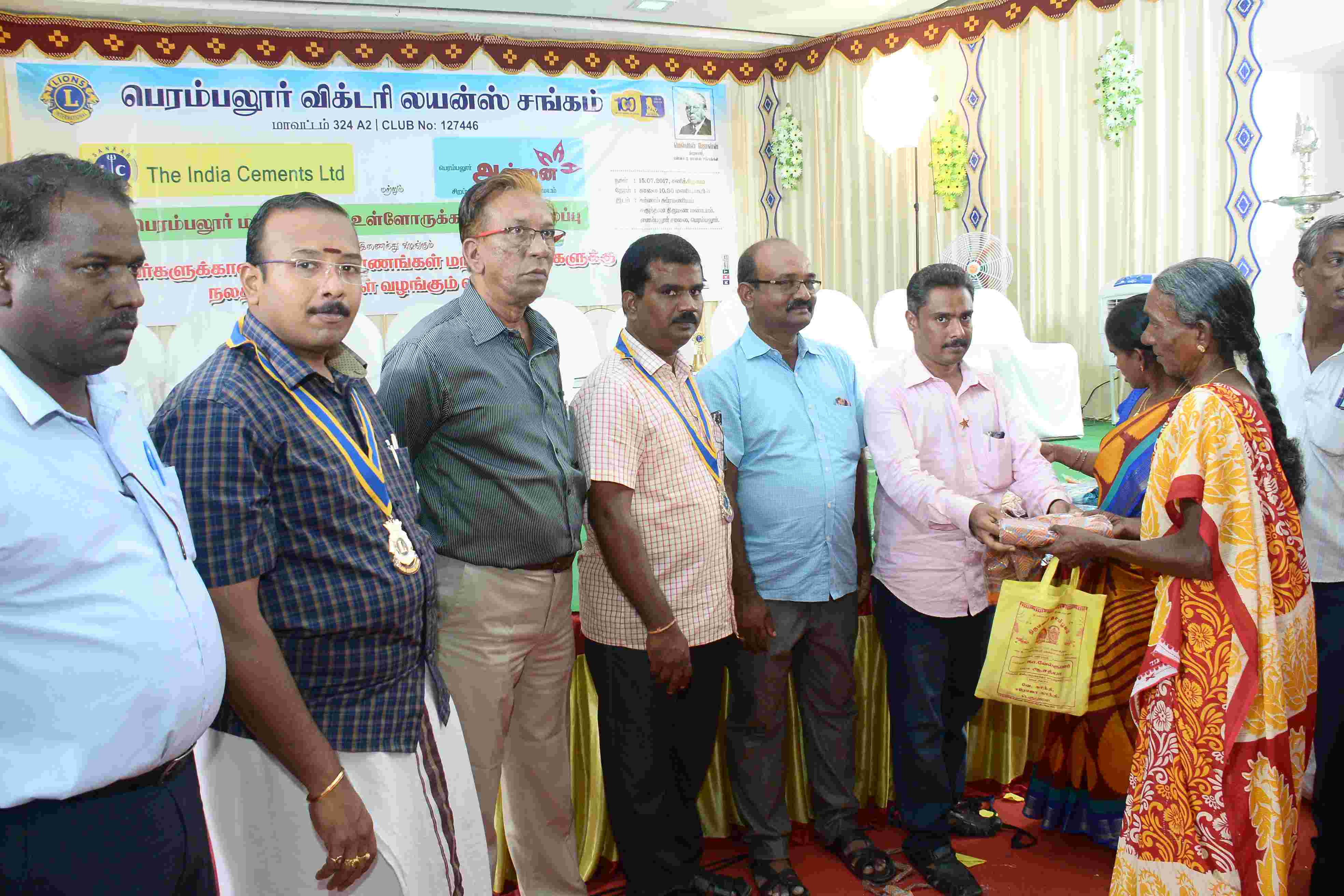 Education Support and Dress distribution function 15.07.2017 - Event Image 4